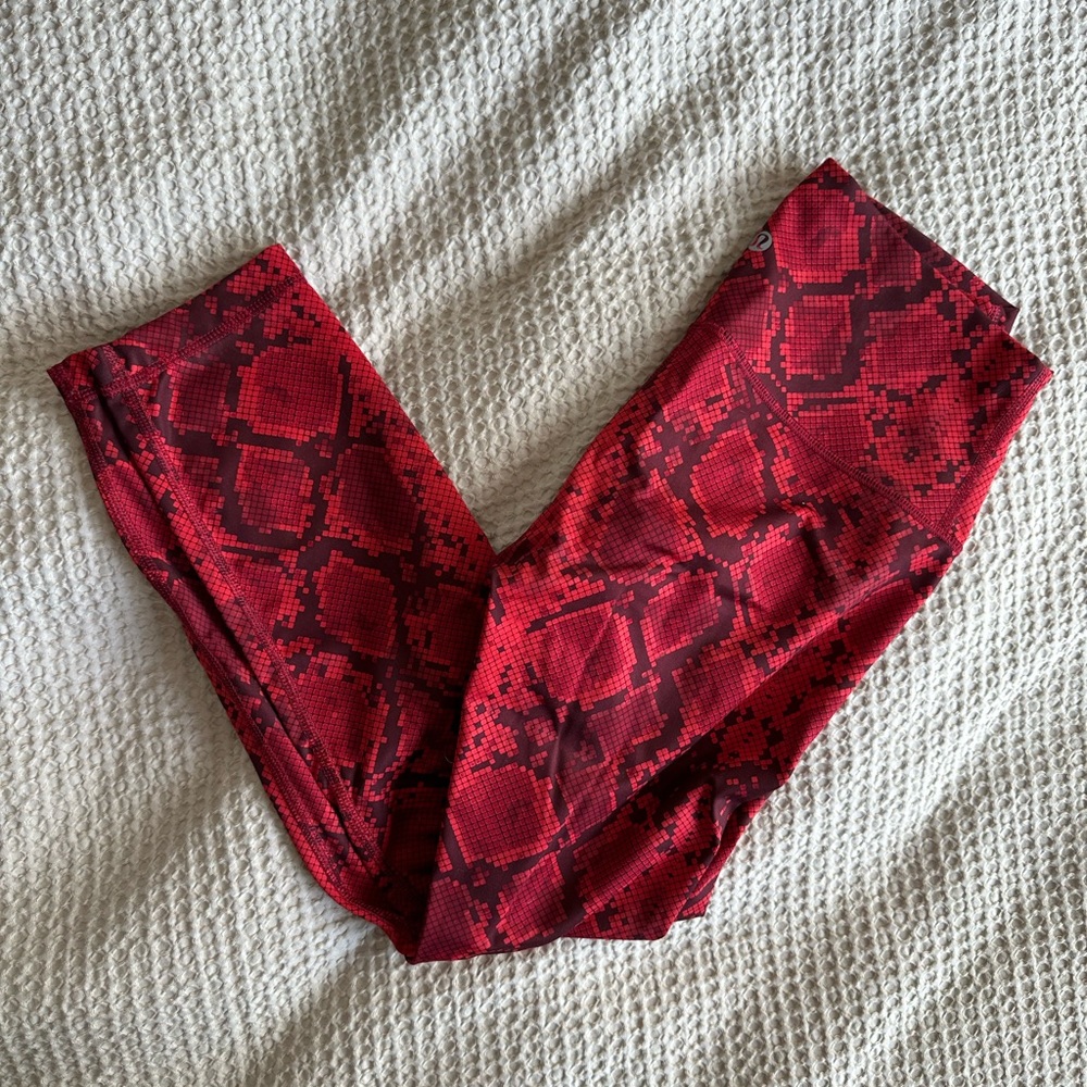 Lululemon snakeskin leggings